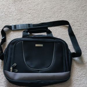 *EUC* Embark Laptop Bag